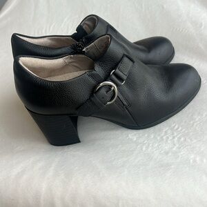 Naturalizer Hanna Black Side Zipper Buckle Block Heel Bootie Sz 6.5 +